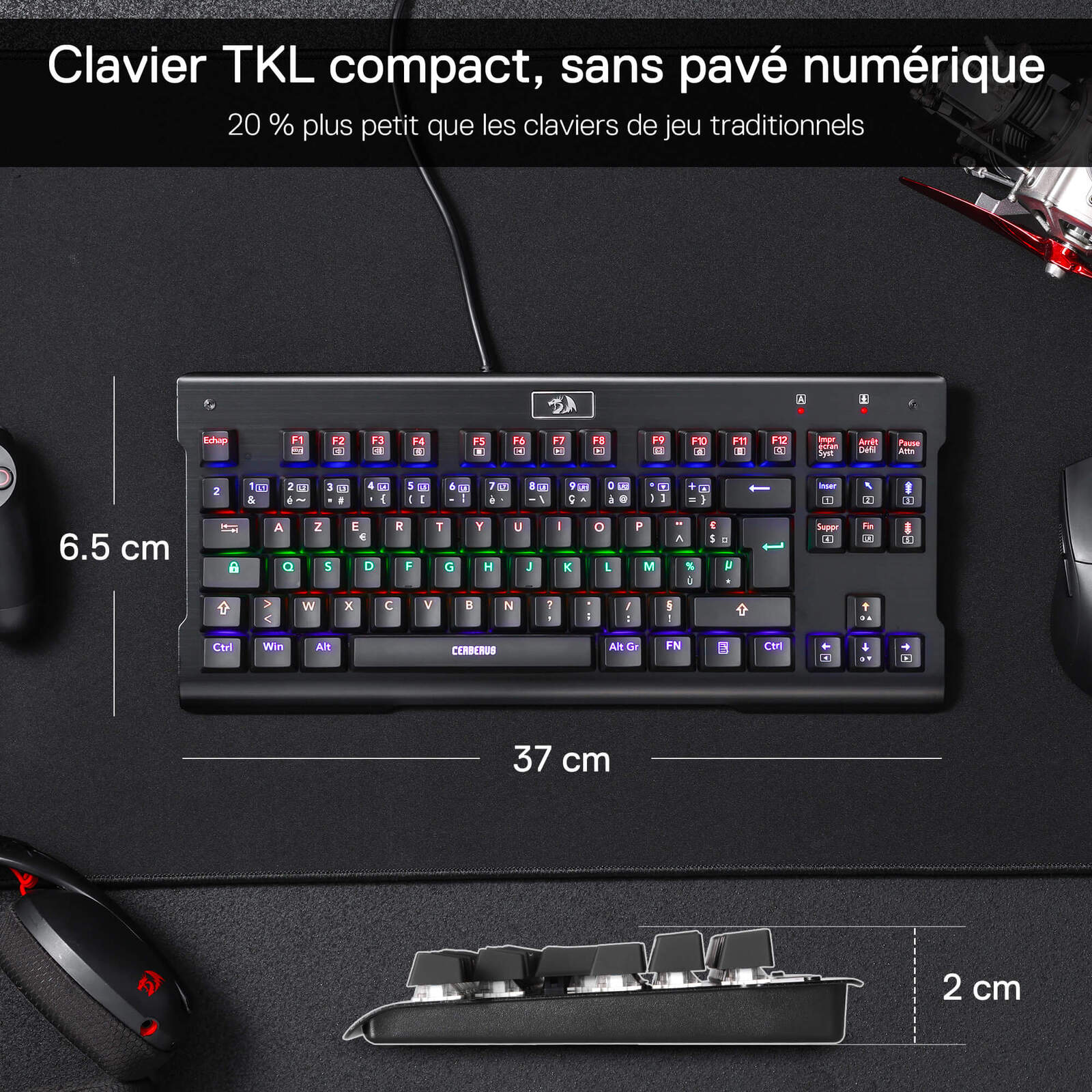 Le clavier TKL compact, sans pavé numérique, est 20 % plus petit que les claviers de jeu traditionnels, avec ses dimensions (37 x 6,5 cm) clairement indiquées.