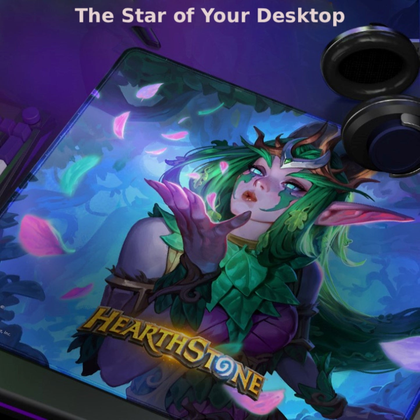 Hearthstone Aspect's Embrace-themed mouse pad on the desktop